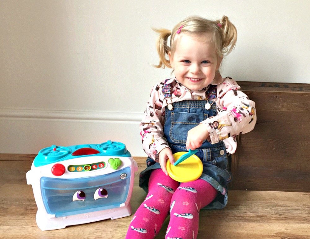 LeapFrog Number Lovin' Oven Review little chef learning toys