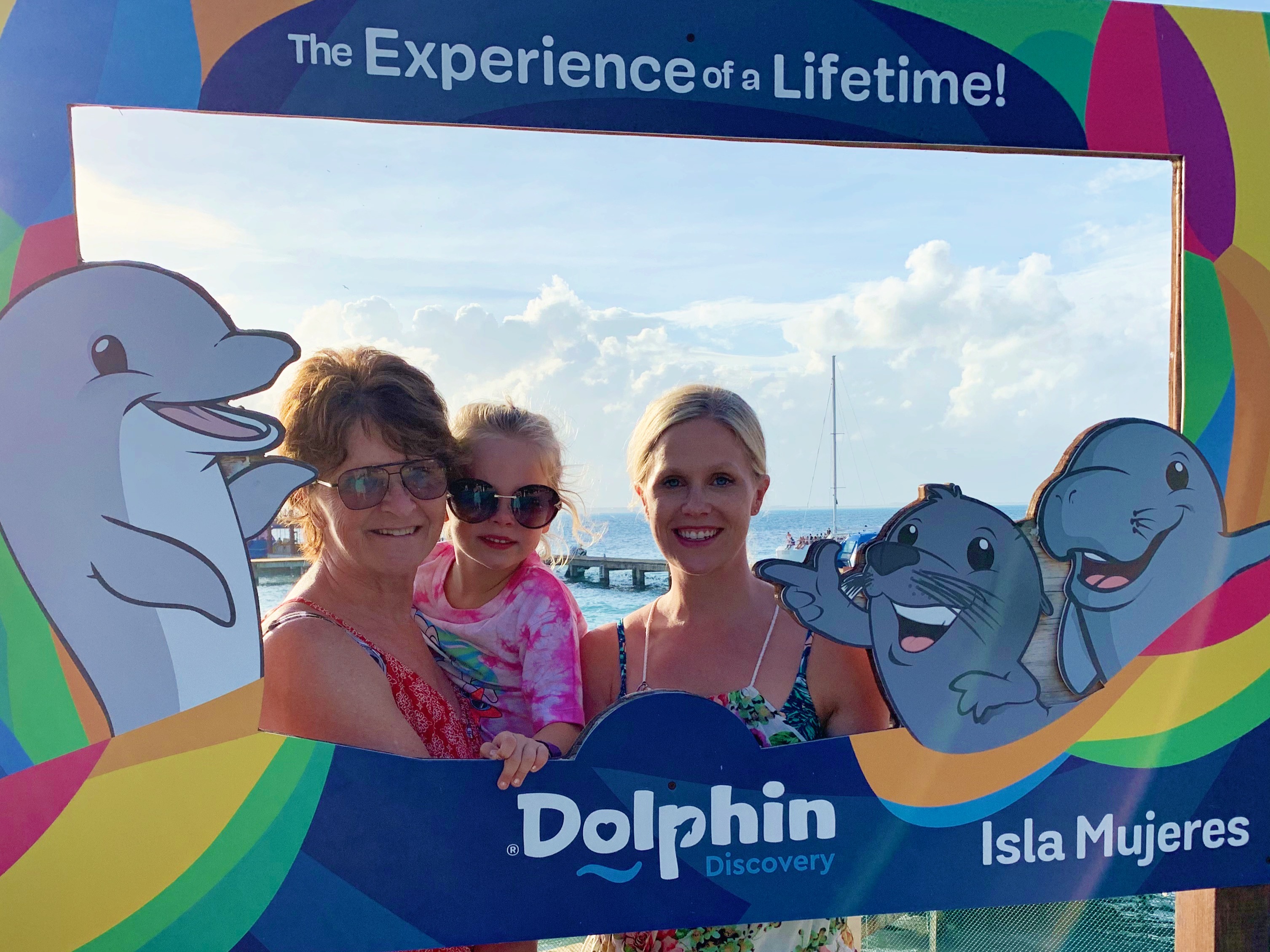 Isla Mujeres and Dolphin Tours Mexico