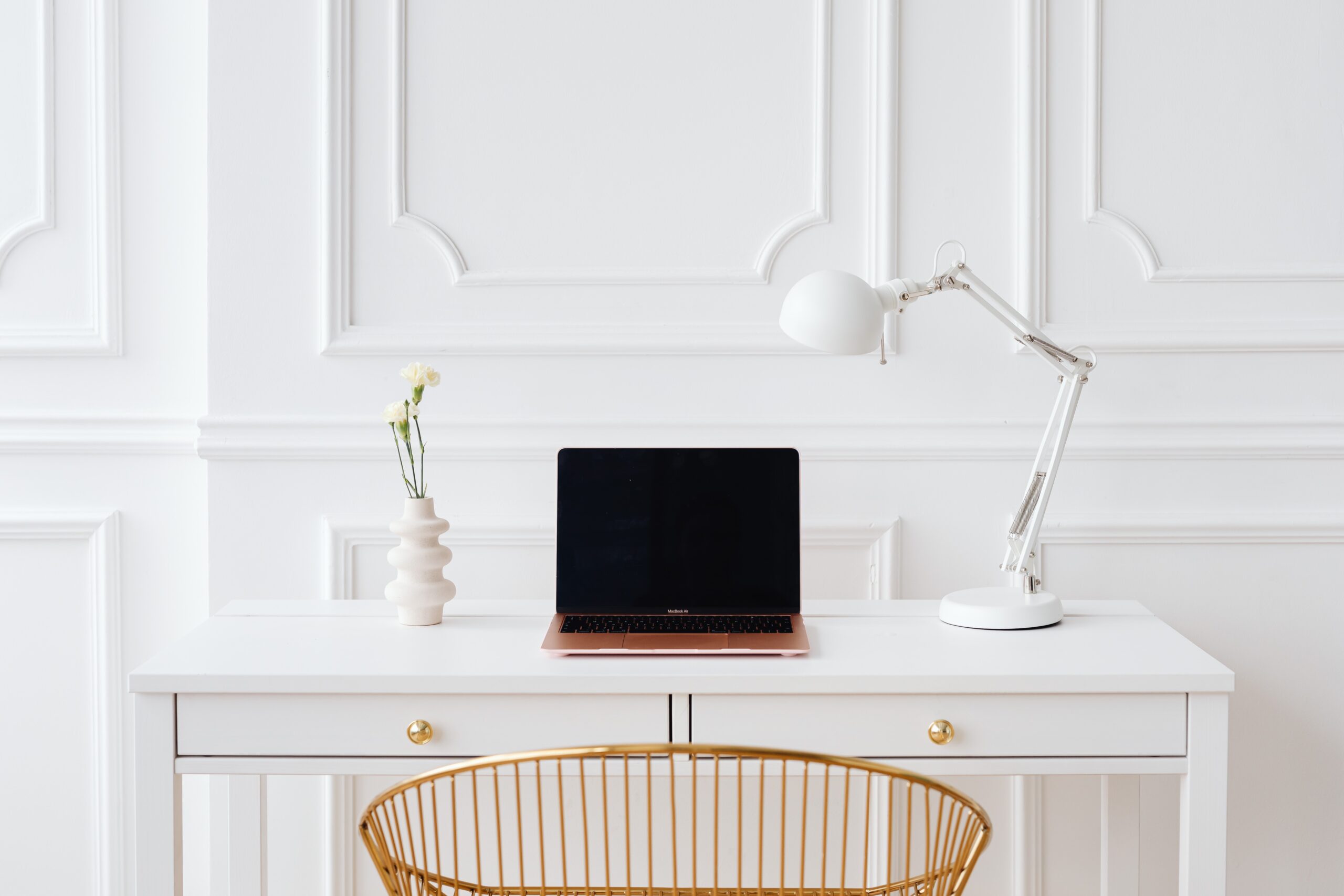 10 Tips for the Perfect Home Office Setup—Get up & Get Going! - Protected  Trust - Taking care of all your business IT needs