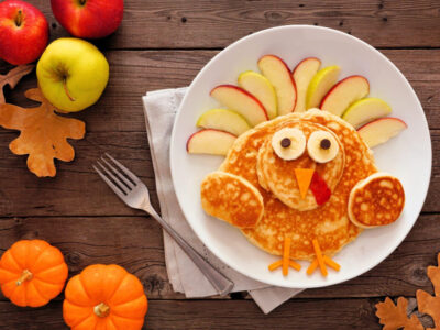 10 Ways to Make the Kids’ Table Fun at Thanksgiving